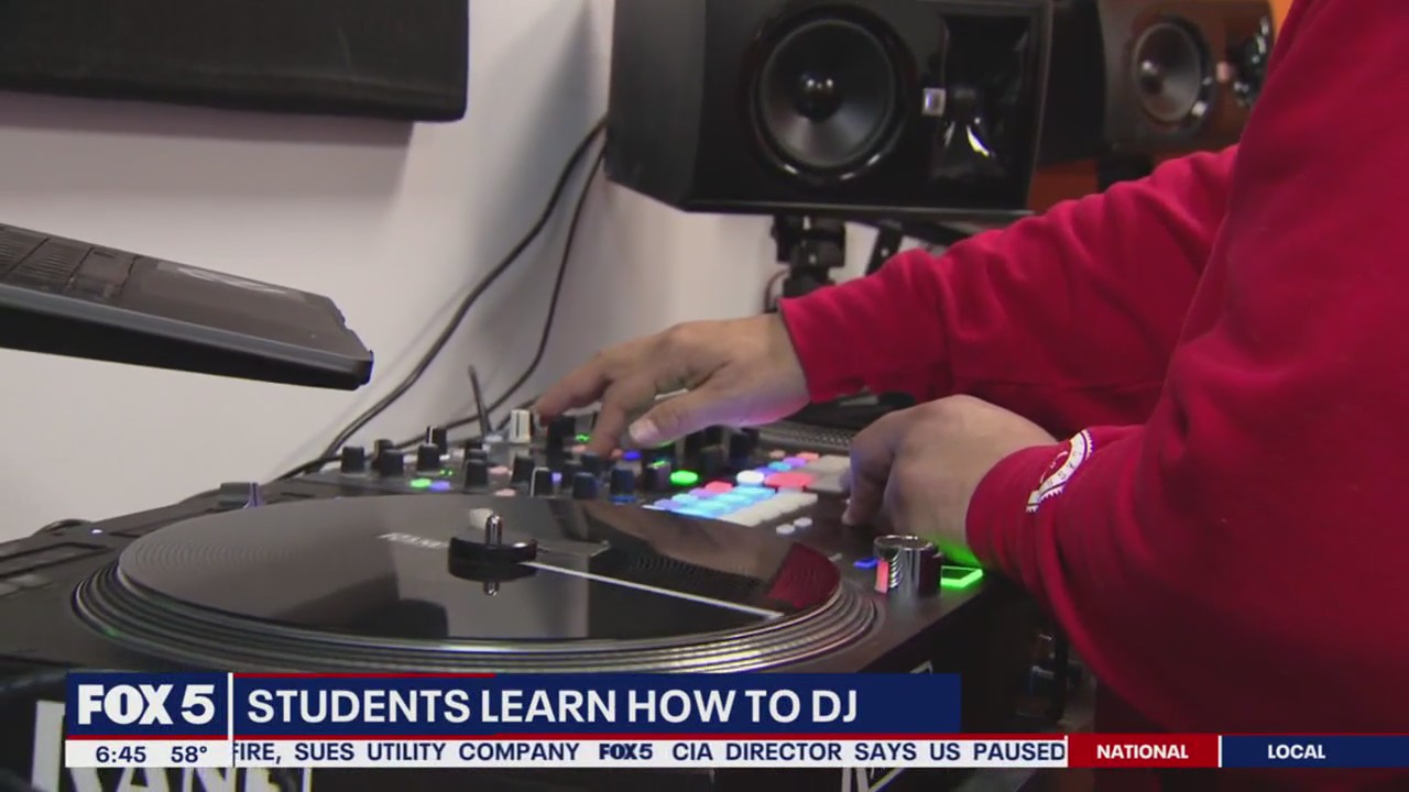 Montgomery County students learn how to DJ
