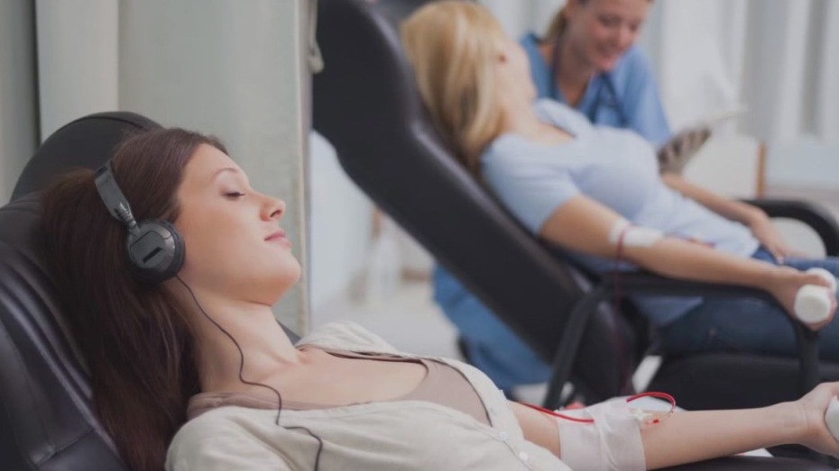 Stanford Blood Center facing severe shortage, calls for donations
