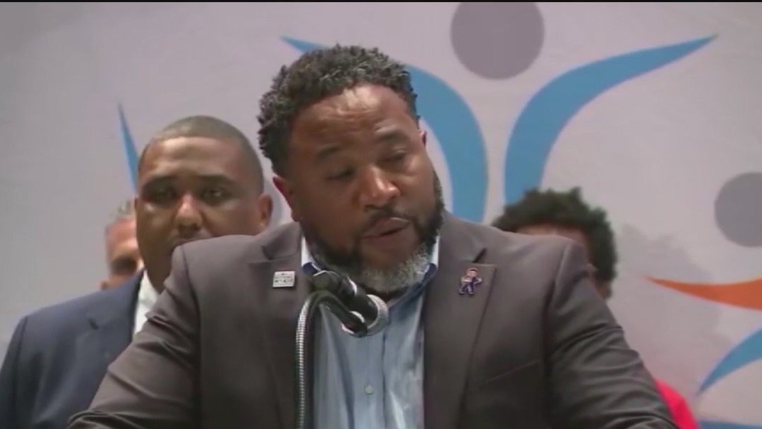 Horton submits resignation as DeKalb superintendent