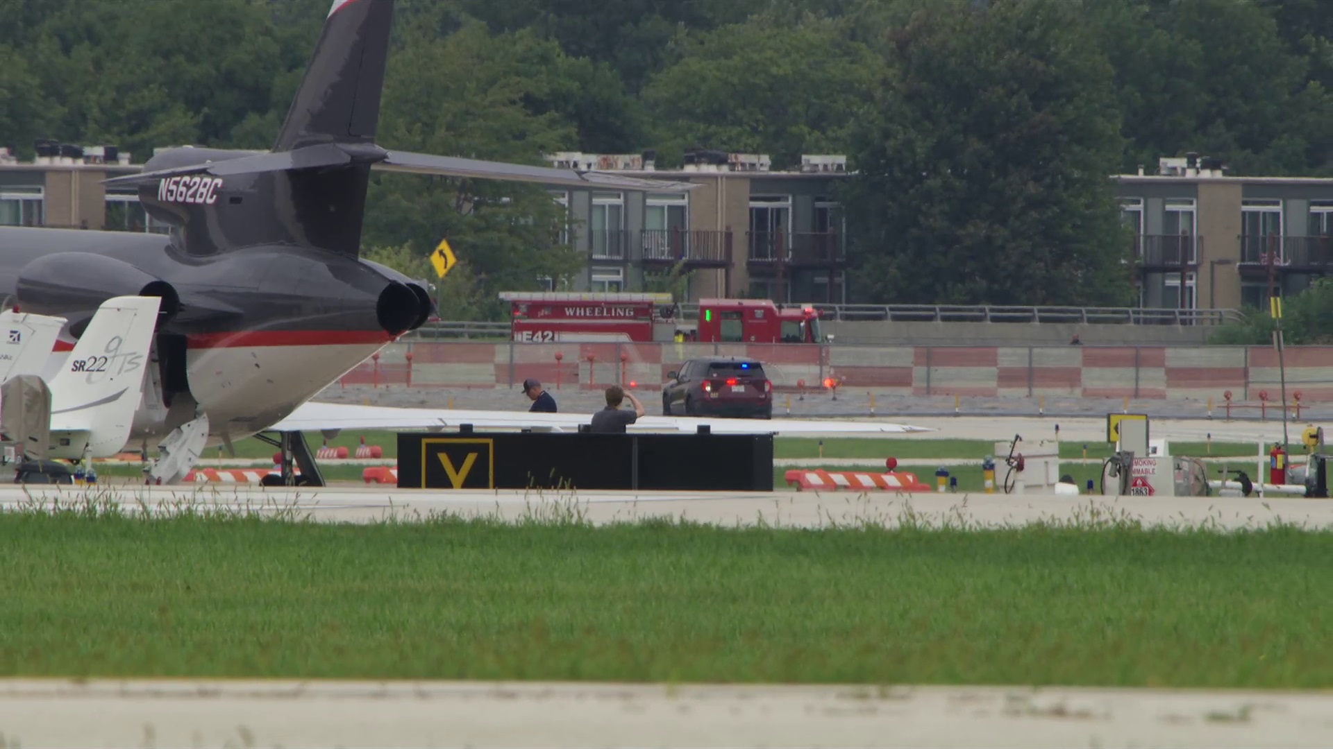 Small plane crashes at Wheeling airport
