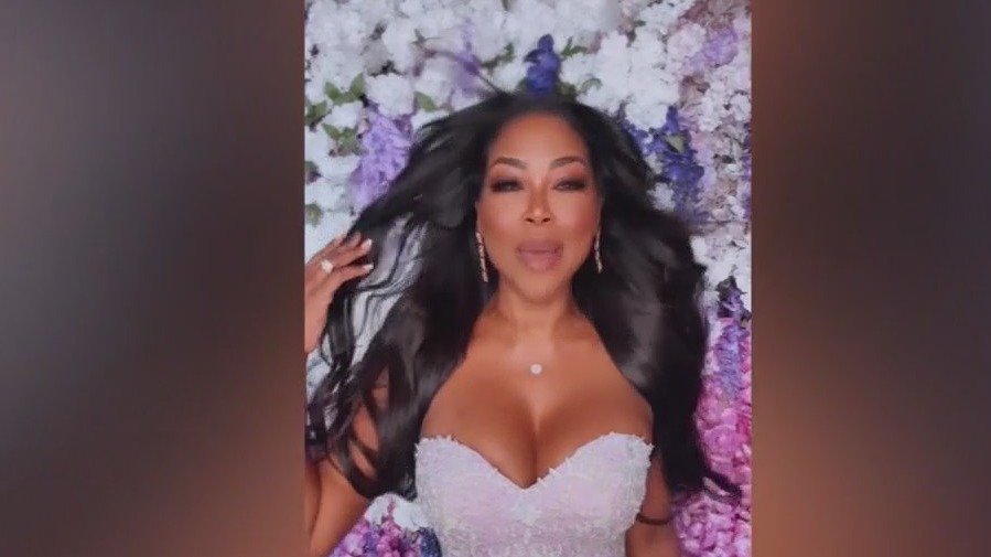 Kenya Moore leaving RHOA