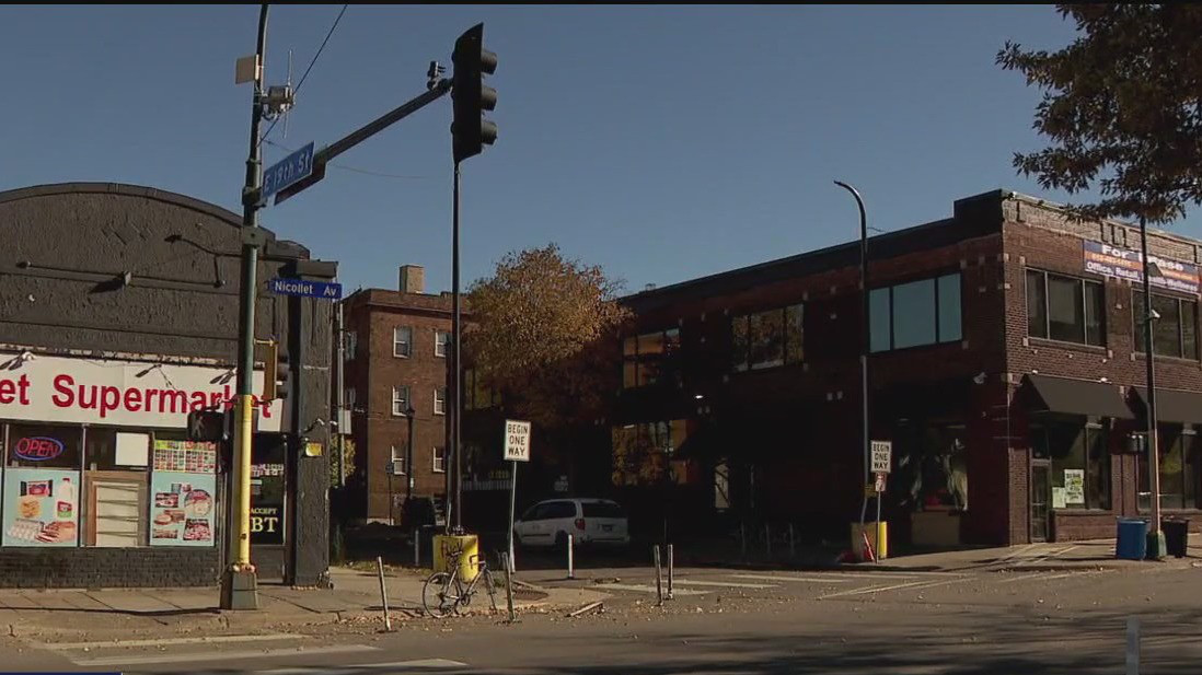 Music video crew catches Minneapolis robbery on camera