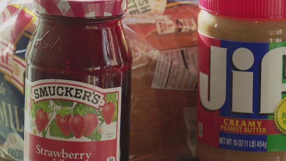 Pacifica 16-year-old makes PB&J sandwiches during SNAP crisis