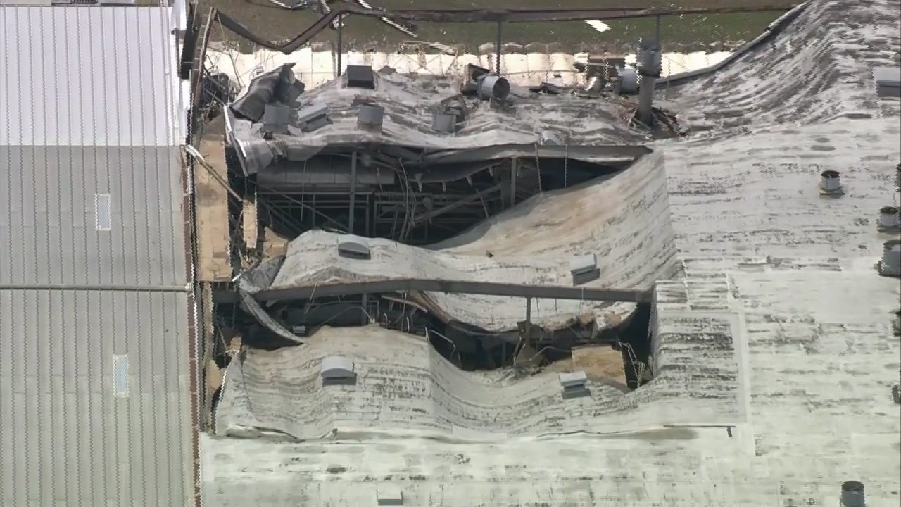 Informes de explosión en New Jersey Warehouse