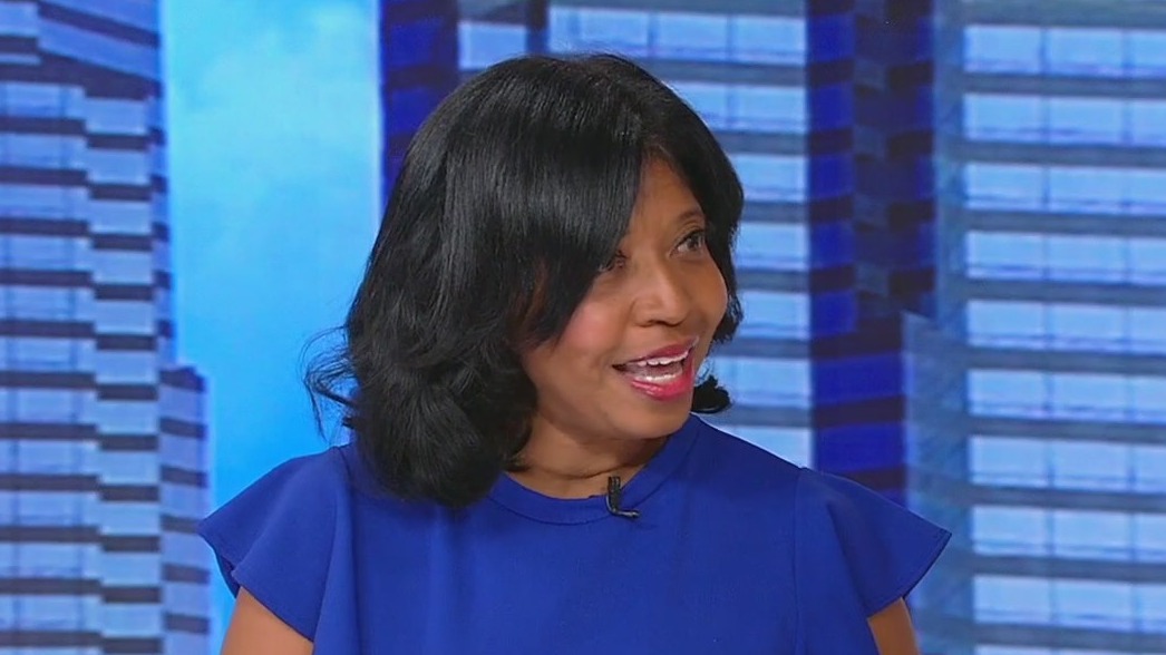 Former flight attendant offers flight expertise