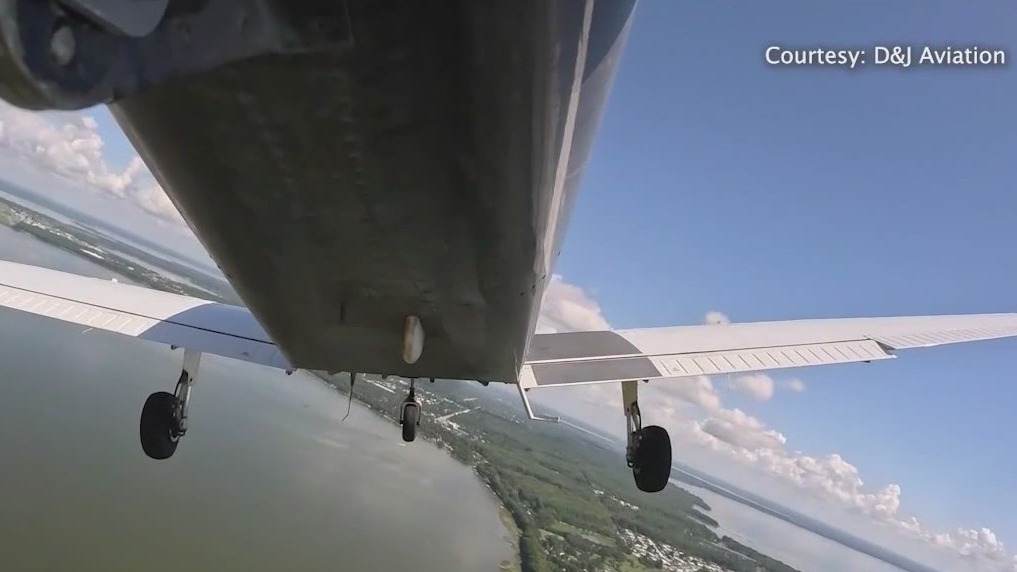 Scorching heat wave causes flight delays, weight limits