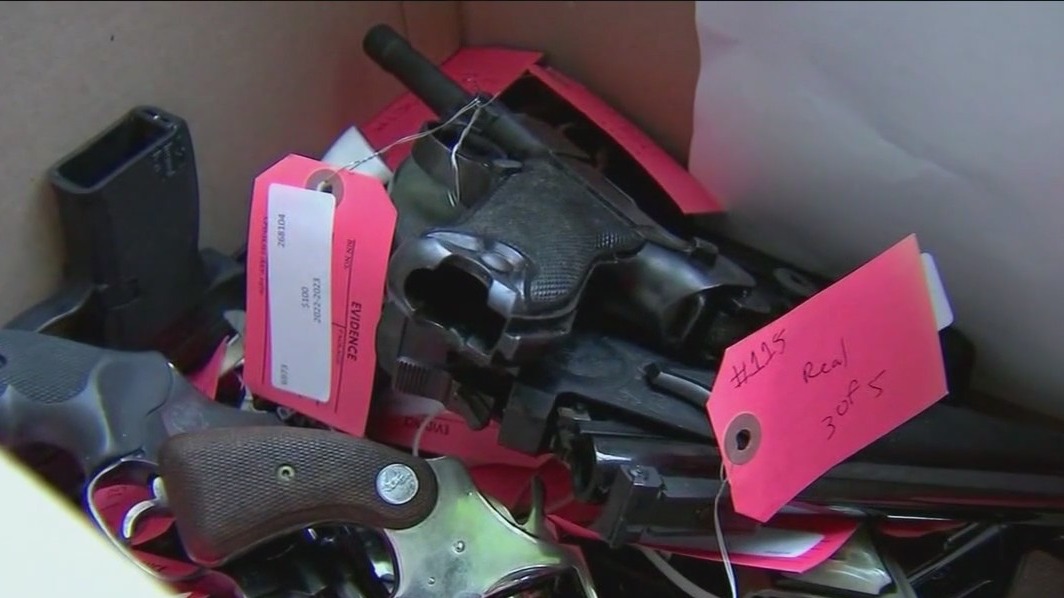 Chicago police to hold gun turn-in event Saturday