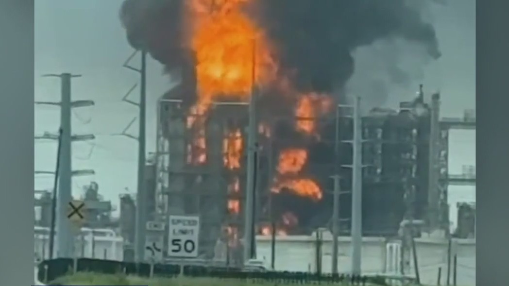 Texas City refinery fire prompts shelter-in-place