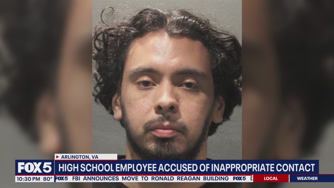 Arlington high school teacher arrested for inappropriate contact with student