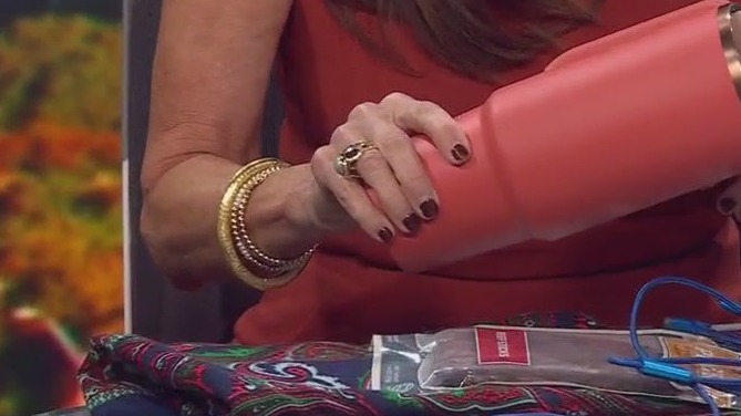 Fall travel etiquette advice and 5 must-haves