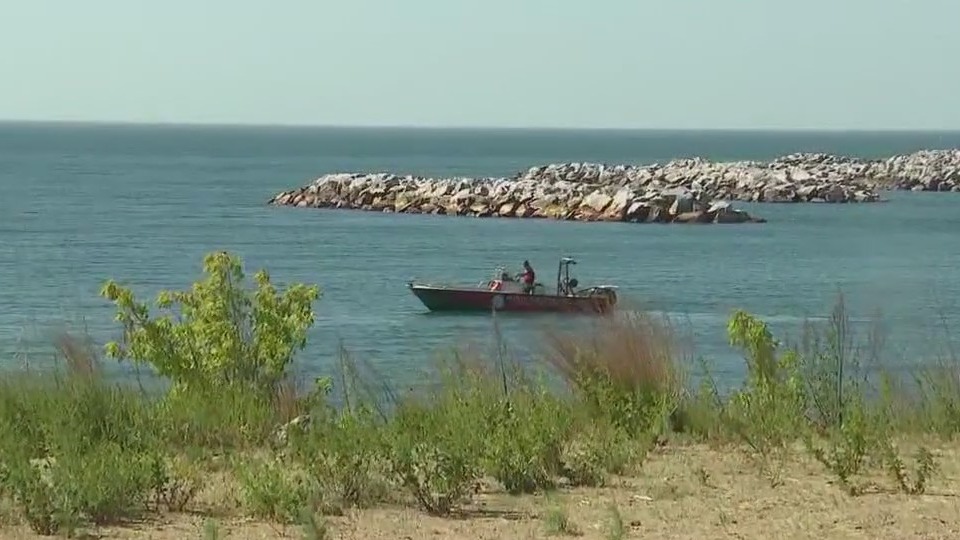 Water safety concerns spike at Lake Michigan amid heatwave