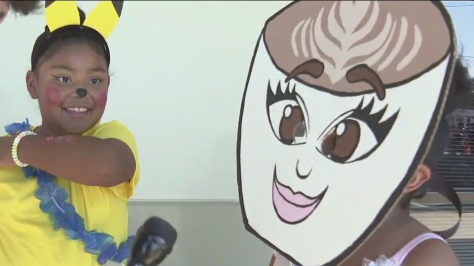 Travis County Sheriff's Office hosts Trunk or Treat