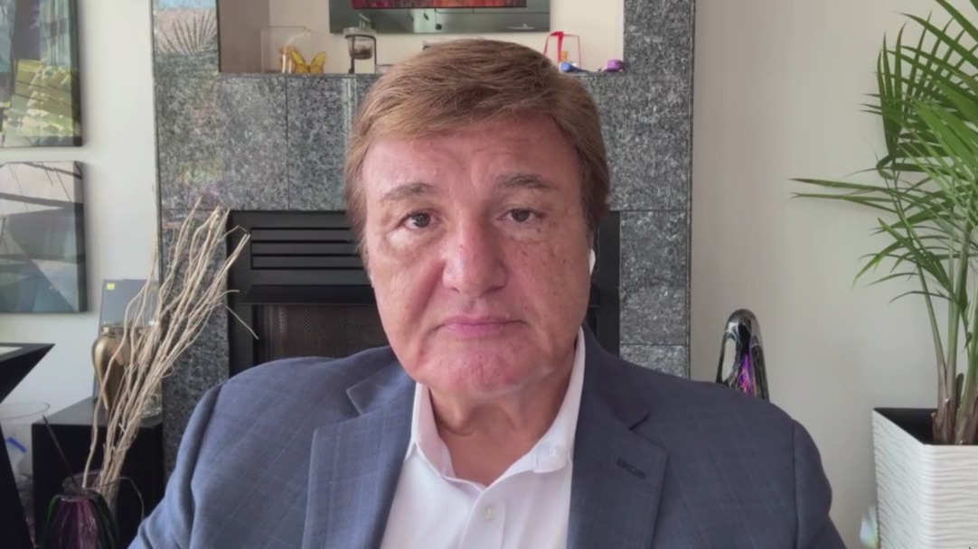 Behind the 'very strange situation' in the Bears stadium standoff | ChicagoLIVE