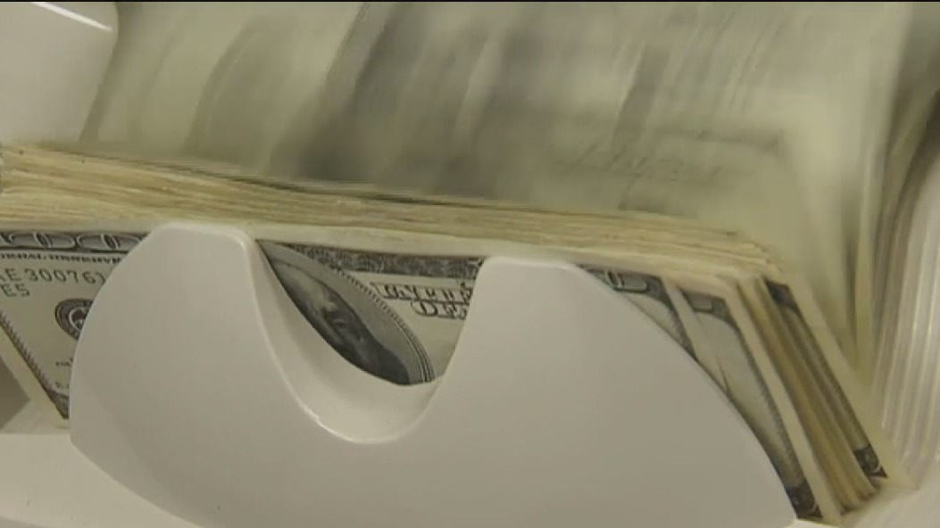 How to talk about money as a family