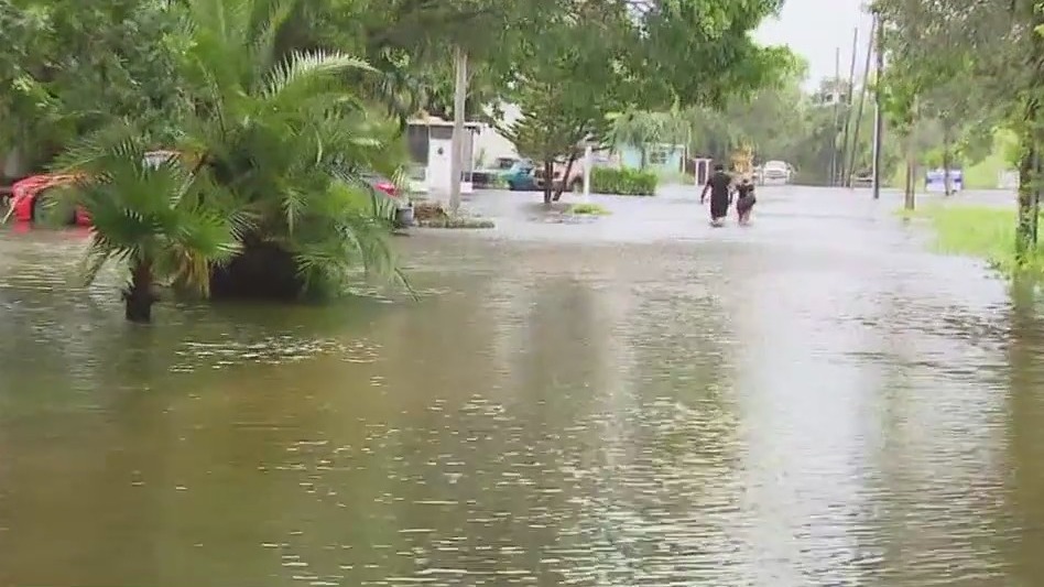 Flooding reported throughout Pinellas County
