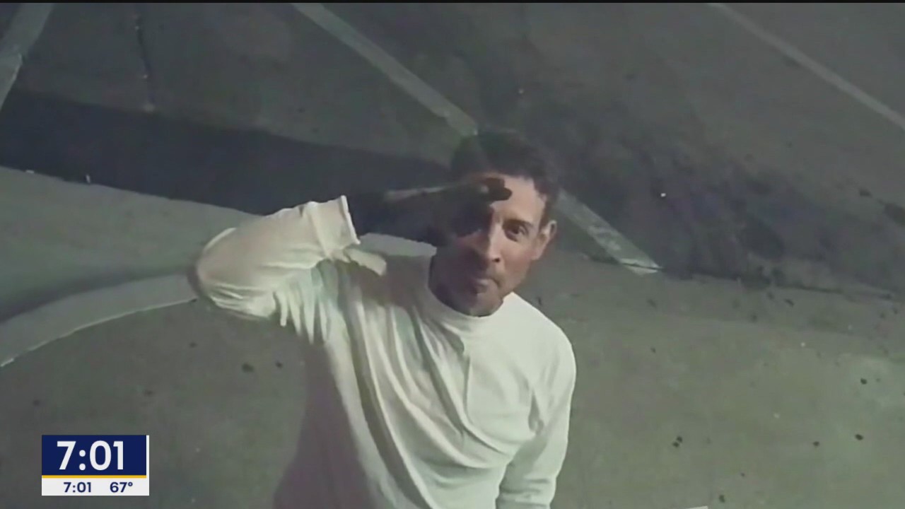 Arson suspect poses after setting restaurant on fire