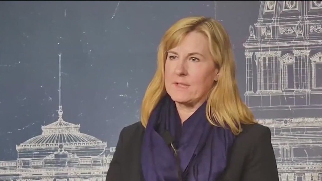 Manhunt underway after Minnesota lawmaker, spouse killed
