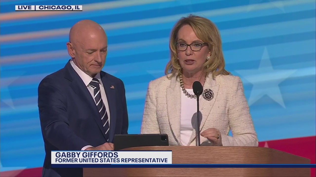 Gabby Giffords recalls horrific shooting during DNC speech