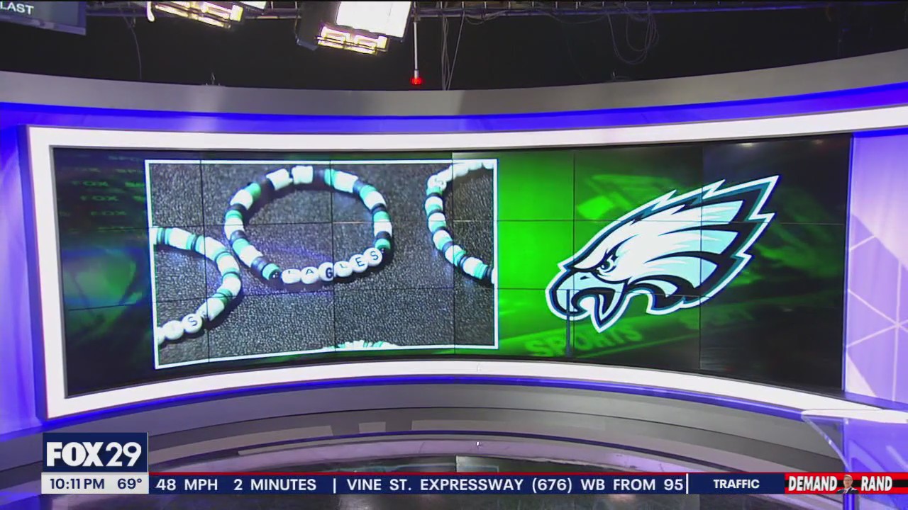 Inside Exton teen's Philly sports team-themed bracelets