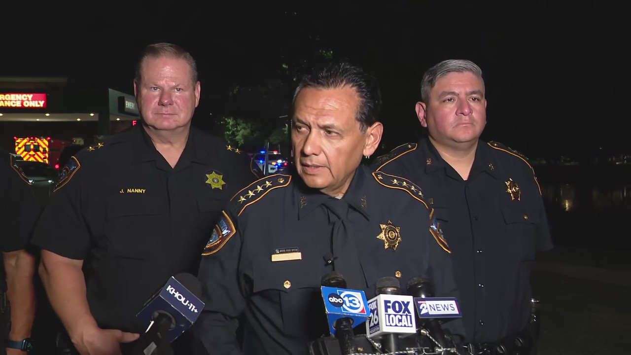 Harris County authorities provide update following deputy-involved shooting