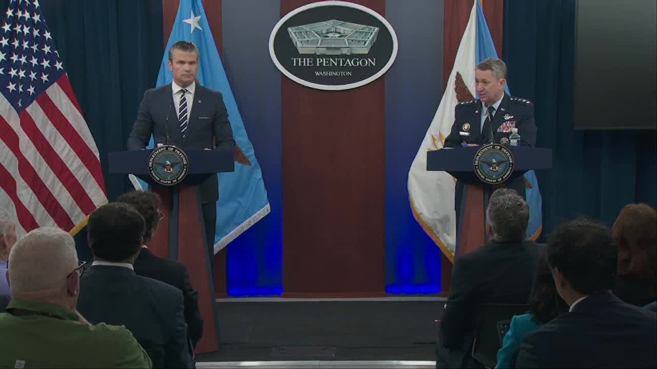 US Pentagon news conference following Iran strikes [RAW]