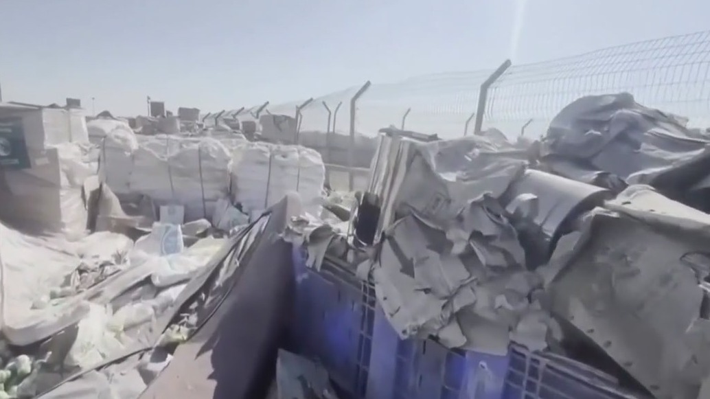 More aid headed to Gaza amid fighting pause
