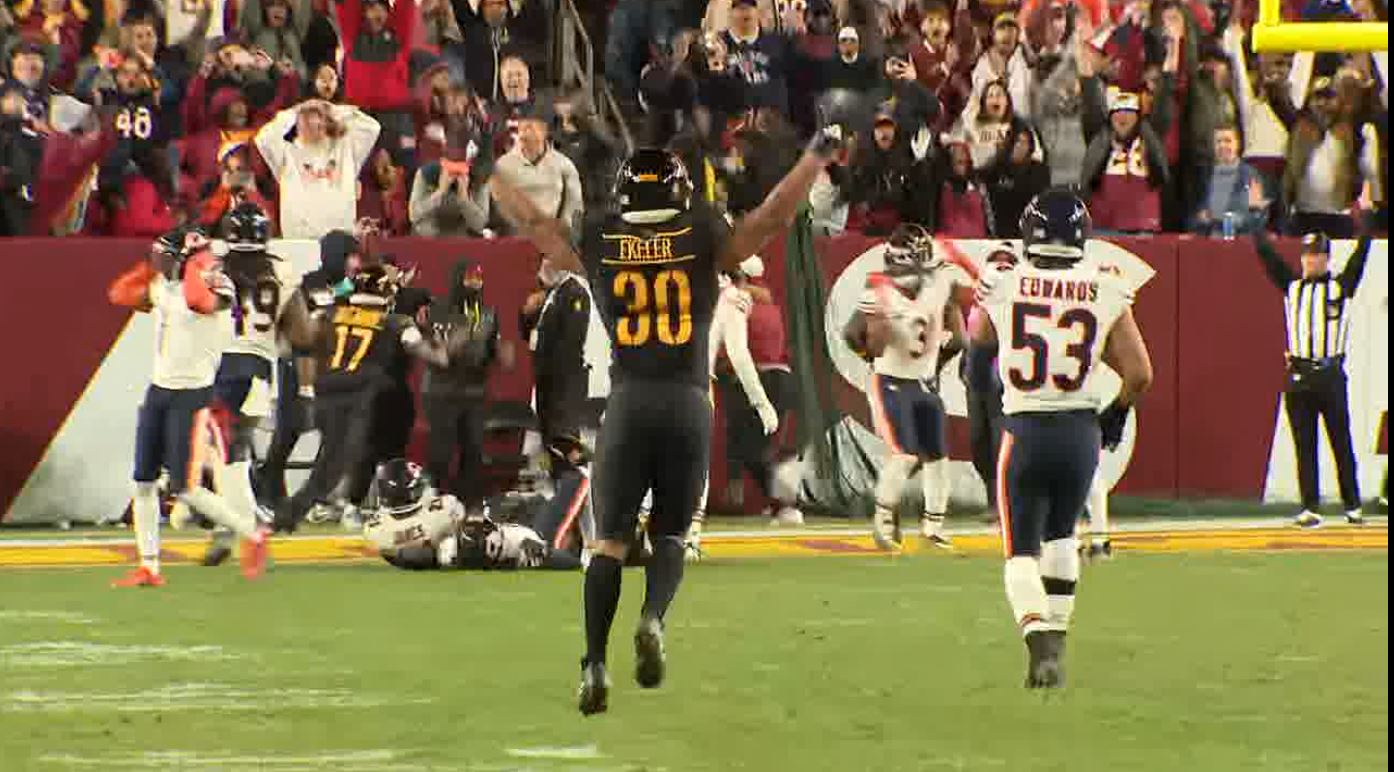 WATCH: FOX 32 photographer Jeff Wierus' shot of the Hail Mary