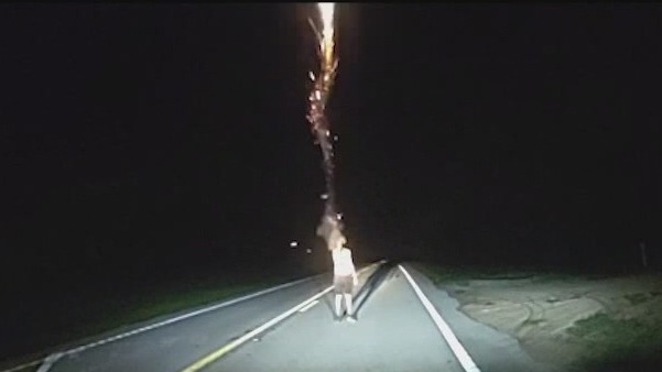 Marion County man fires flare gun & strips down to underwear: deputies