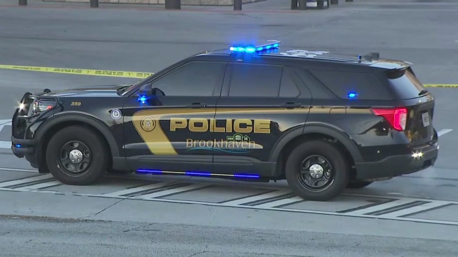 Customer shot at Brookhaven gas station