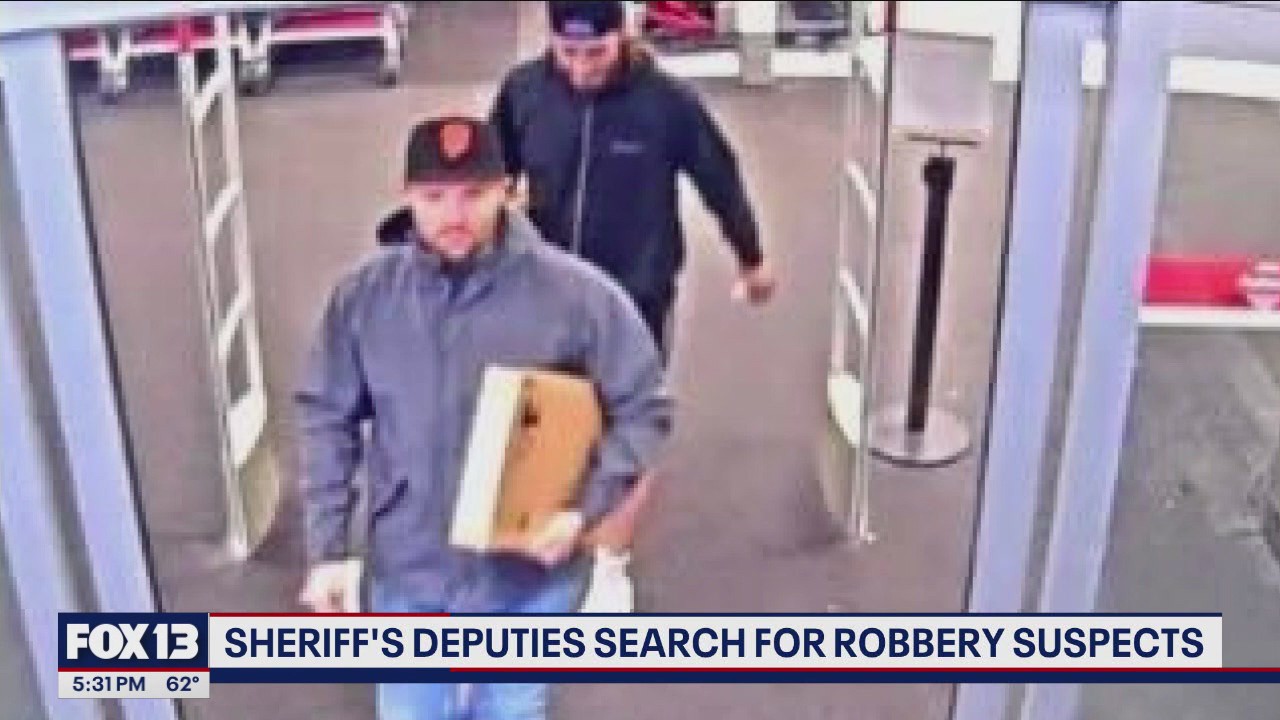 King County deputies seek two robbery suspects