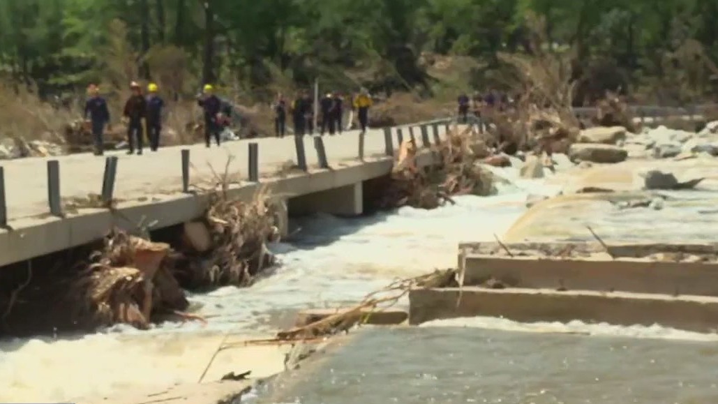 Texas flooding: Nearly 120 deaths reported; recovery, volunteer efforts continue