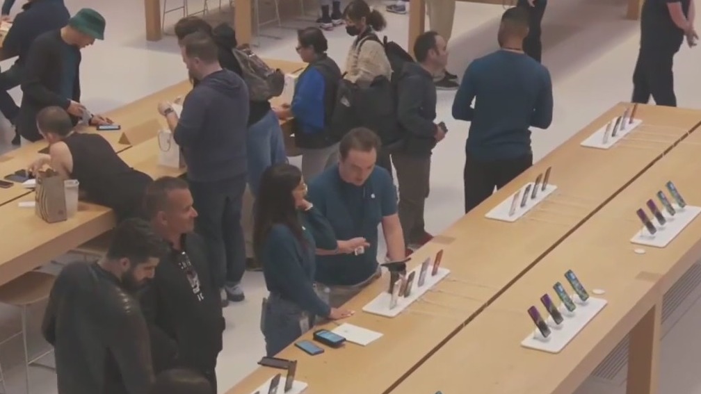 Holiday shoppers eager for Black Friday