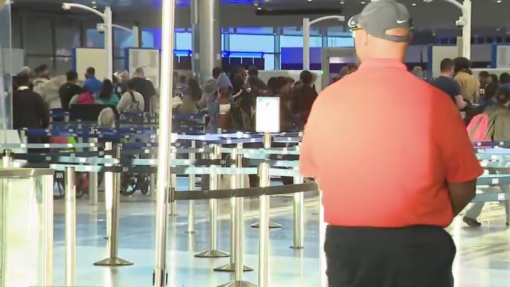 Government shutdown news: Partial SNAP funding; airports impacted