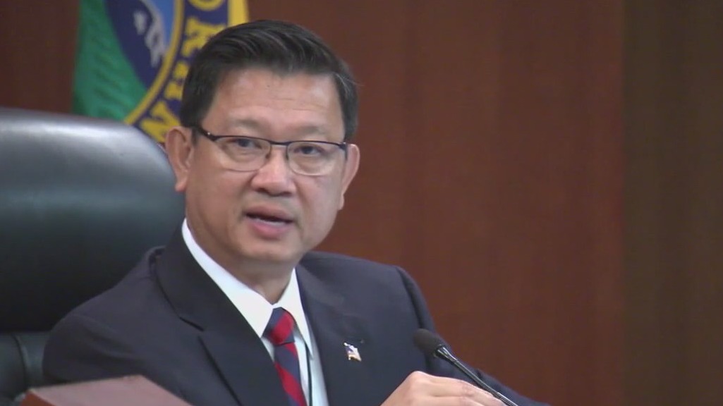 OC Supervisor resigns, admits taking bribes
