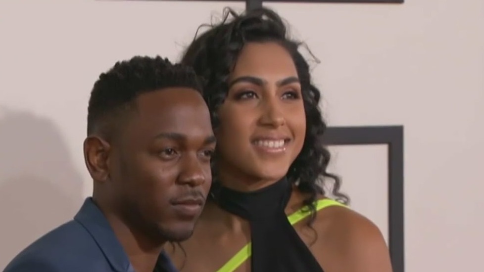 Kendrick Lamar headlines Super Bowl Halftime