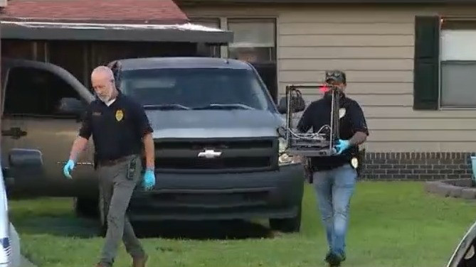 Felon arrested after using 3D printer to make guns