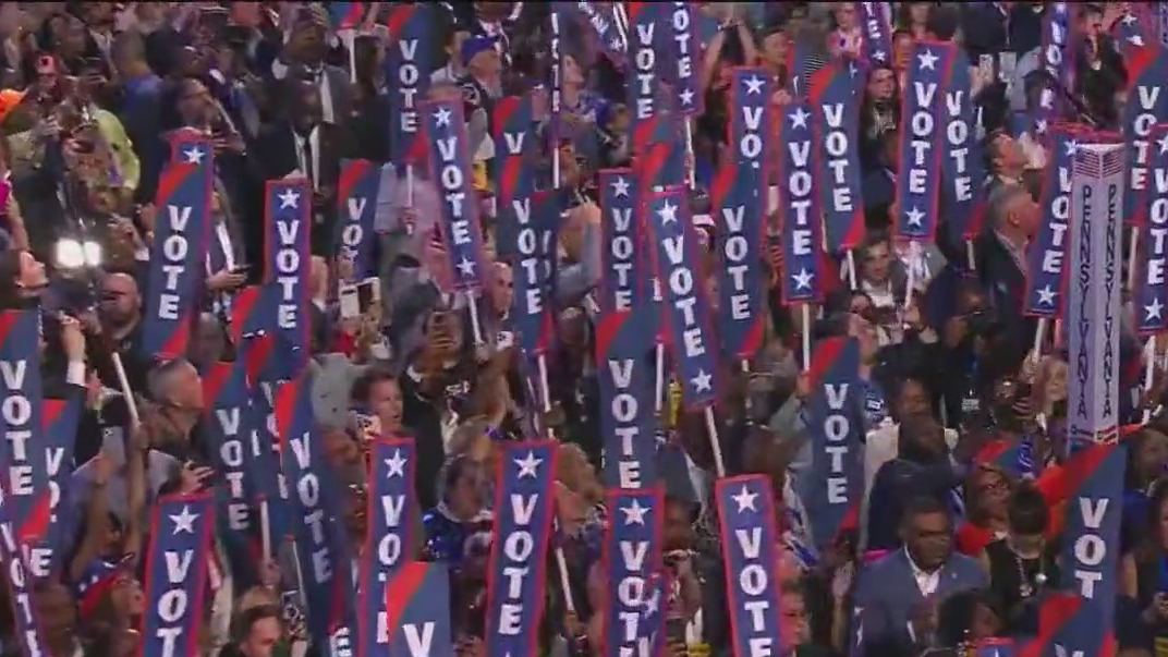 Obama takes podium at DNC to talk about power of hope