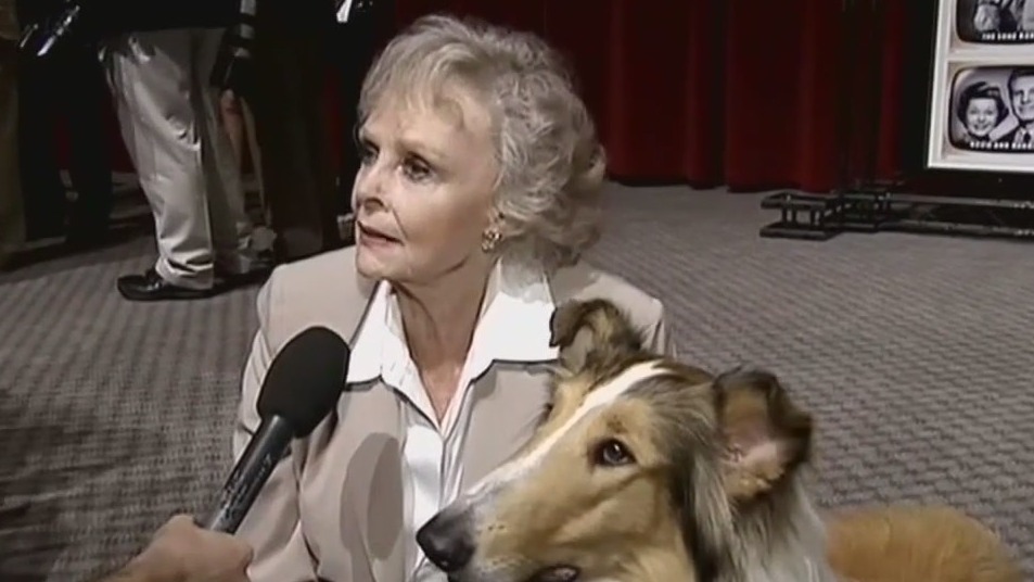 Actress June Lockhart dies at 100
