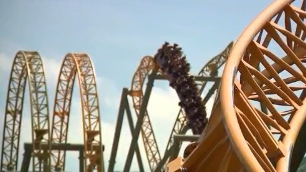 Woman sues Universal, claims she was injured on ride