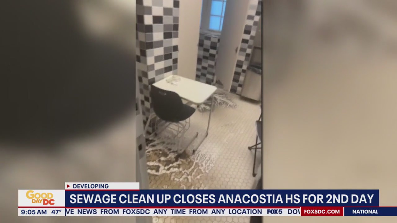 Sewage cleanup closes Anacostia High School for second day
