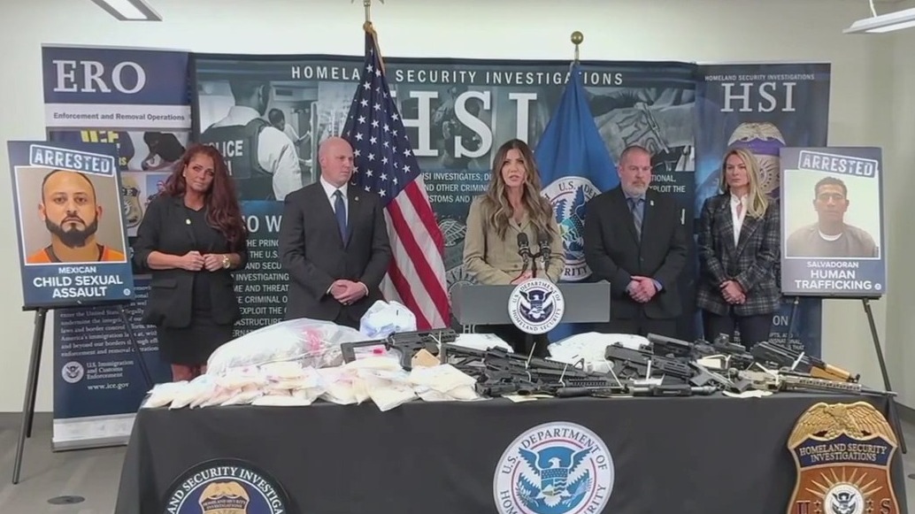 DHS visit draws protests in Twin Cities