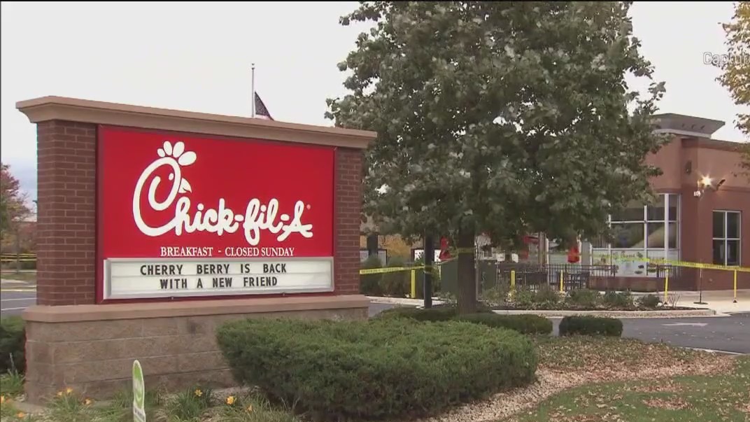 Chicago area Chick-fil-A stabbing leaves 1 dead, 1 in custody, police say