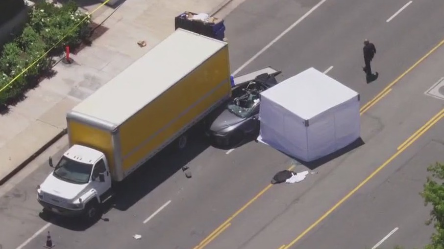 12-year-old killed in Sherman Oaks crash