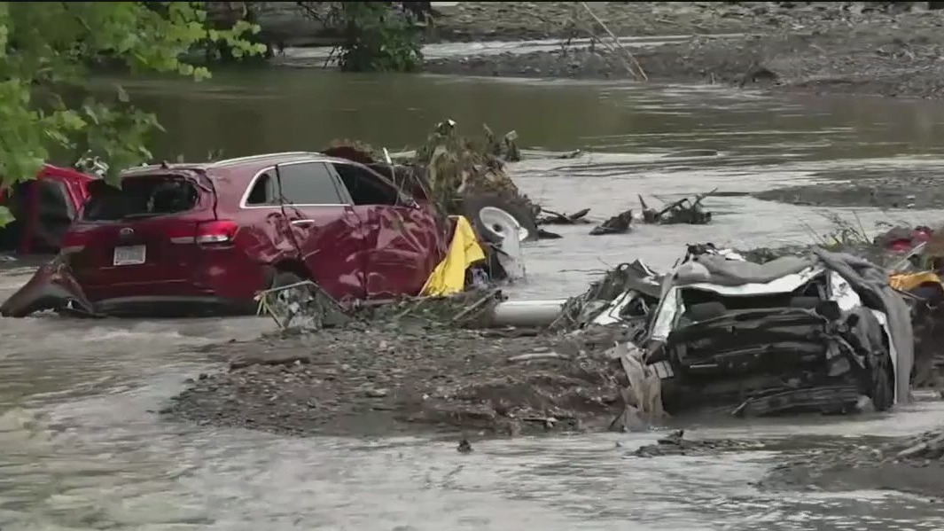 Death toll from flash floods climbs to 6 in West Virginia