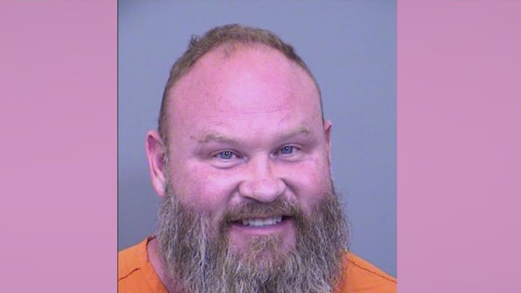 Dogodki v ZDA: Spomin na padlega policista, umor in samomor ter sodni epilog streljanja