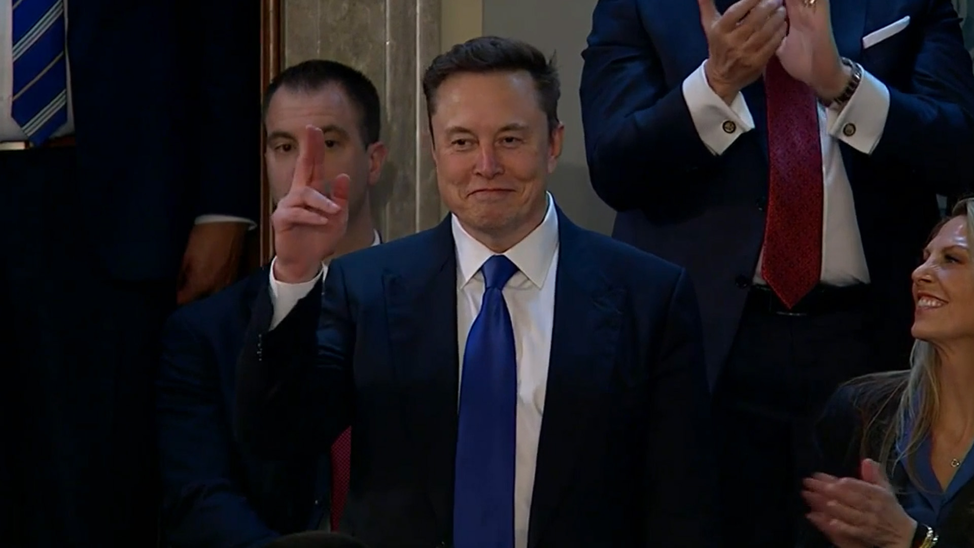 President Trump thanks Elon Musk, DOGE