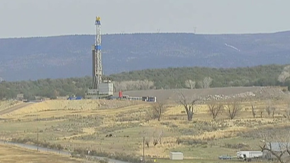 U.S. oil prices falls to five-month low