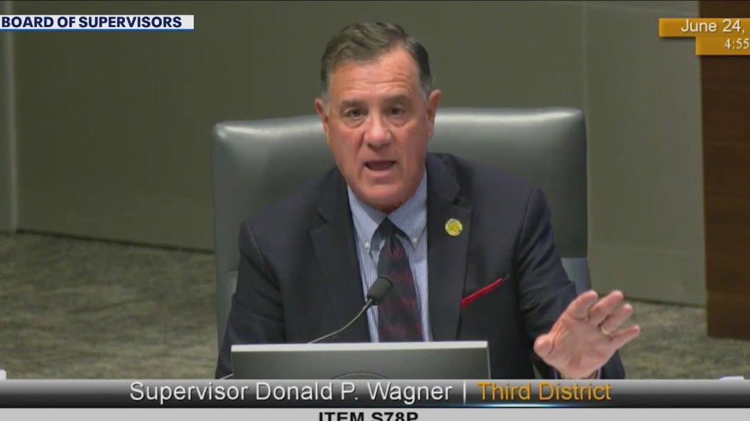 OC Board of Supervisors give themselves a raise