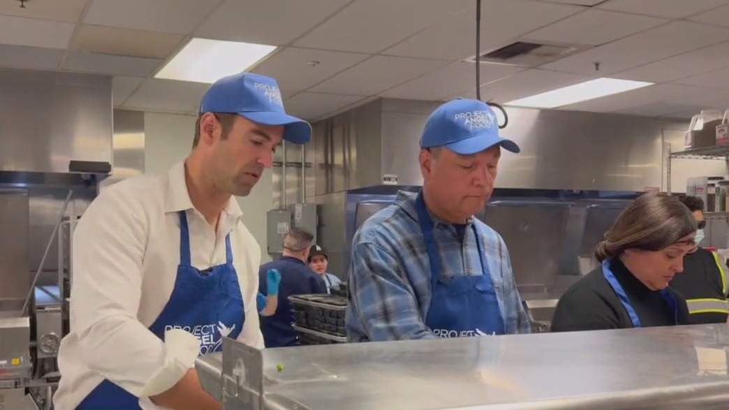 Alex Padilla gives back with Project Angel Food