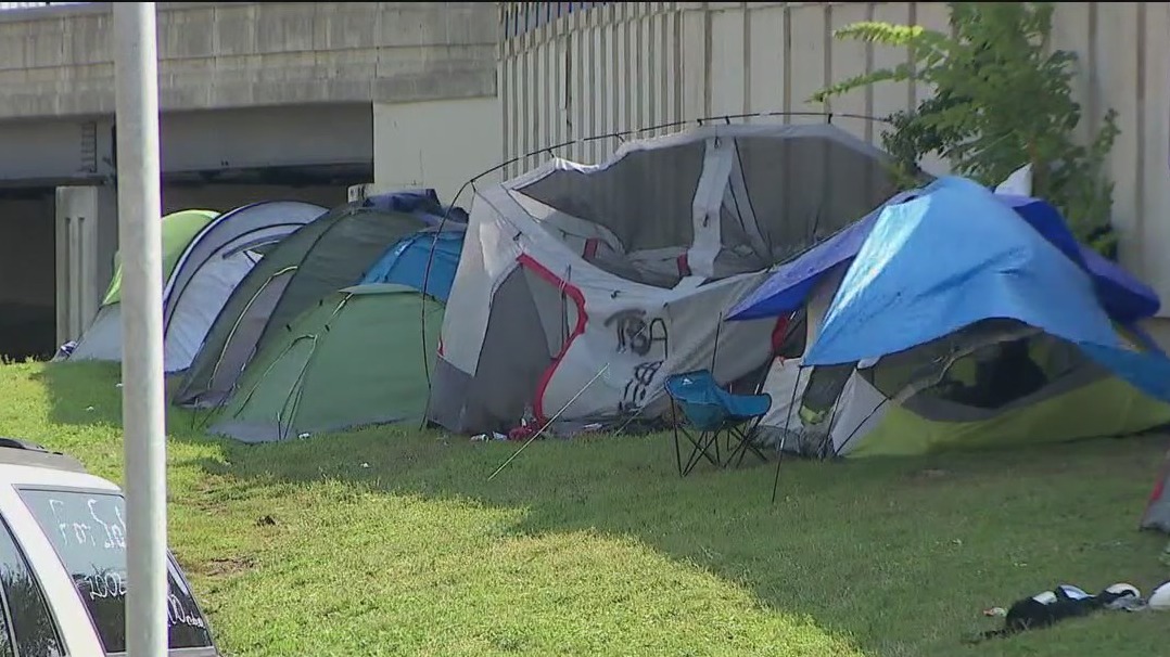 Mpls considers new encampment removal reporting